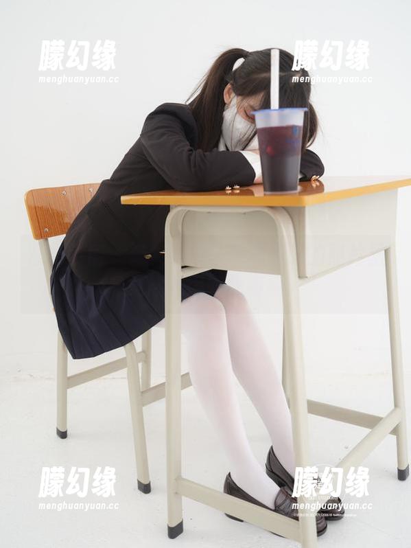 紧急企划 - 修女的形象在林书辞的照片里，竟然变得如此有趣。