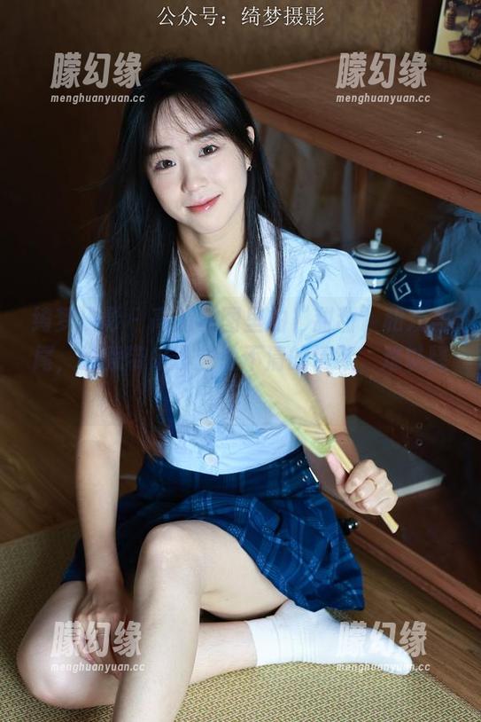 绮梦摄影 - 高清套图里的“甜甜”和双马尾，给我带来了些说不清的情绪，难以释怀。