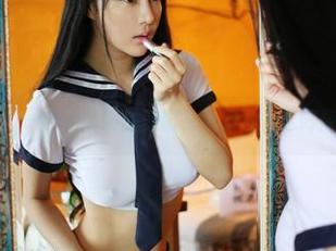 美媛馆 – 一窥潘娇娇的美脚，原图没什么好隐藏的。