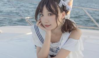 原图里的能代女仆，花柒Hana这一锅萌不止一点点，拿来当壁纸不吃亏！