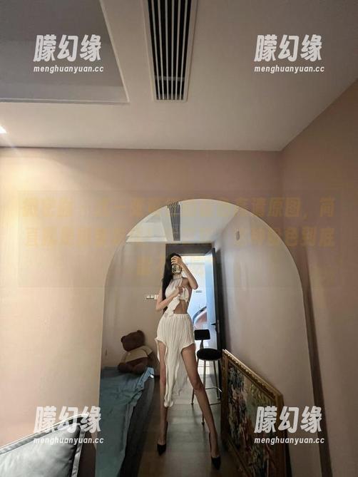 微密圈 - 这一张葛征的粉色高清原图，简直就是甜蜜过载！我在想，这种粉色到底能不能吃？
