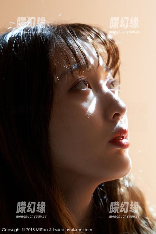 蜜桃社 - 玛丽Mary的眼镜合集：她的视野更新啦！