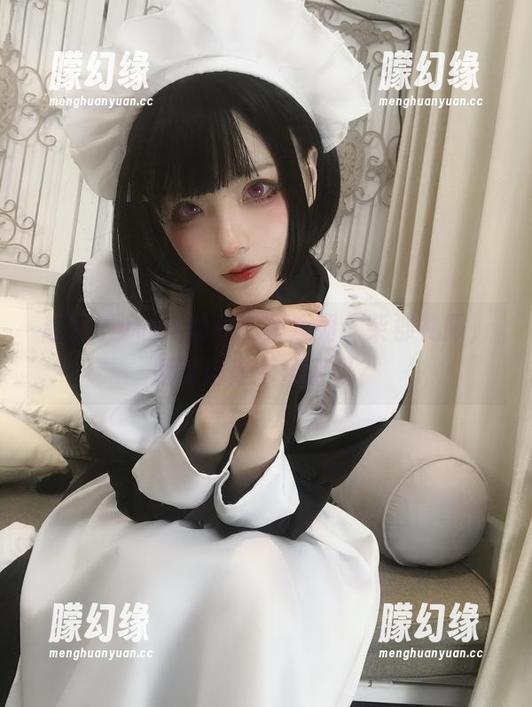 起起子vvvv 起起子vvvv的私拍新系列:柴郡礼服,所以这是个童话吗?