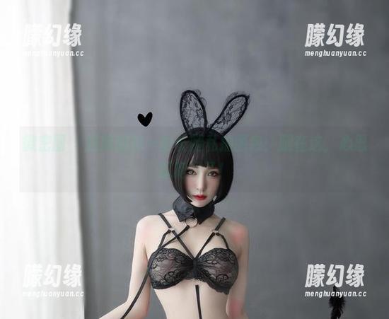 微密圈 - 超辣的林一的长腿私拍图包：腿在这，心思却跑远了！