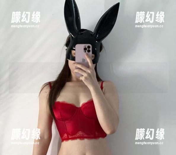 微密圈 - 跟上铁锤姐姐的步伐：精彩写真第一部分，居然看得我若有所思