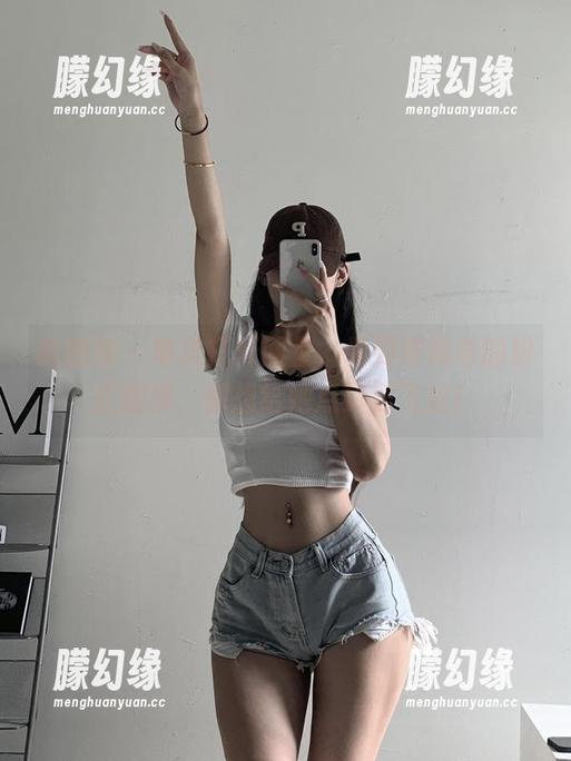 微密圈 - 每次打开网盘，看到陈佩奇的粉红樱桃，都想给她点赞到飞起！