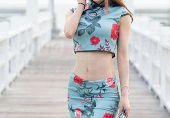 魅妍社 – Olivia童安琪短裤闪现！高清图片引发脑海里小火花。